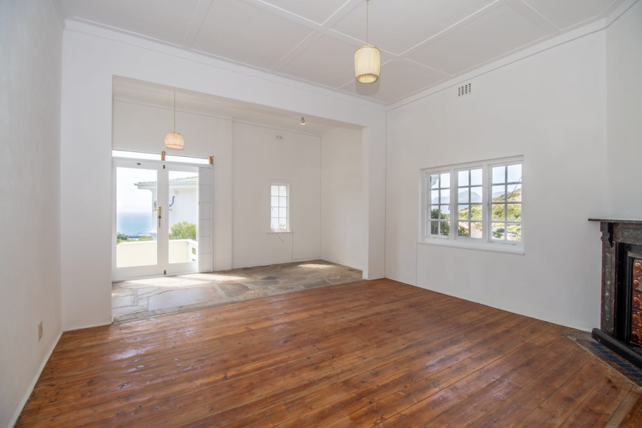 To Let 3 Bedroom Property for Rent in Kalk Bay Western Cape